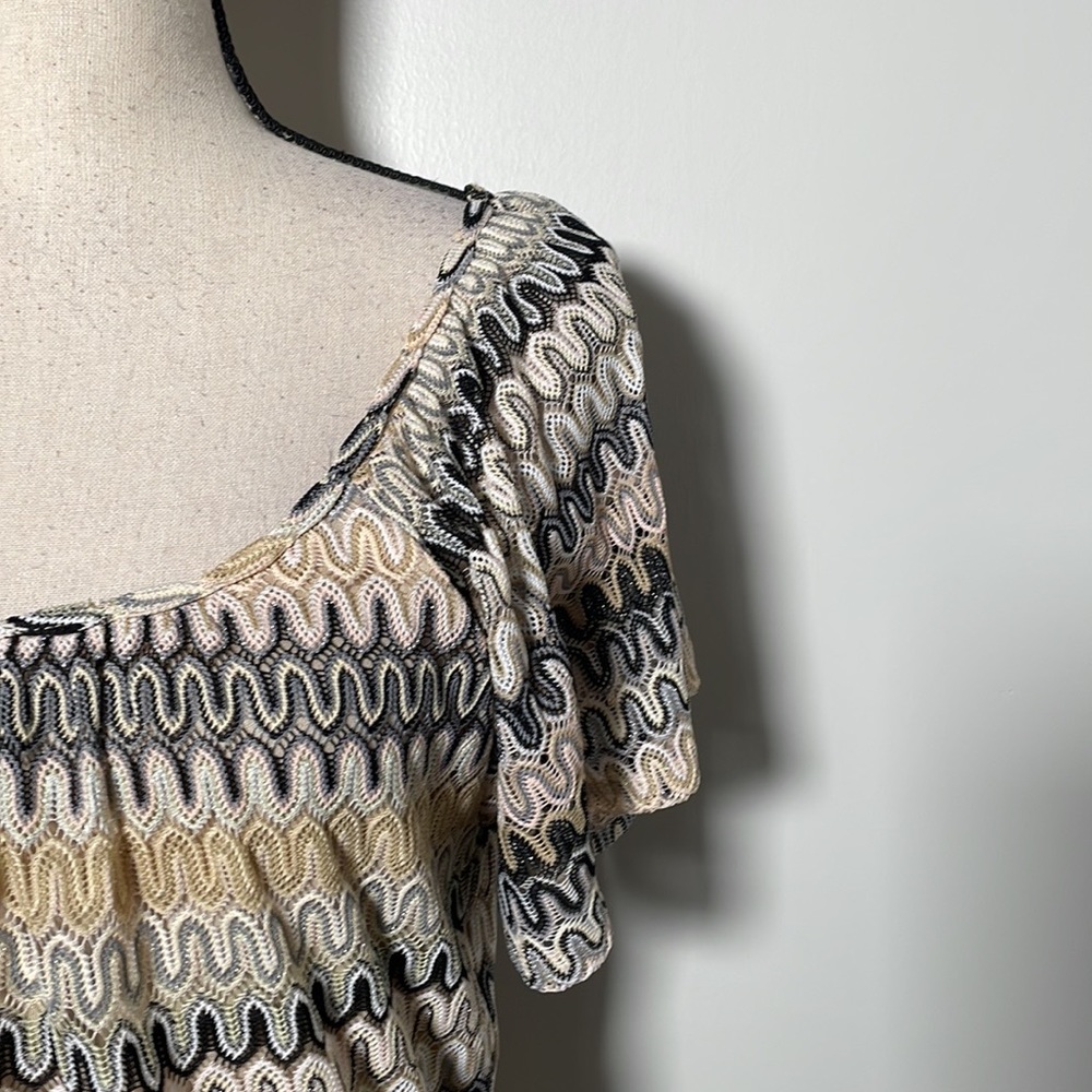 B Darlin Black White Cream Print Scoop Neck Short… - image 4